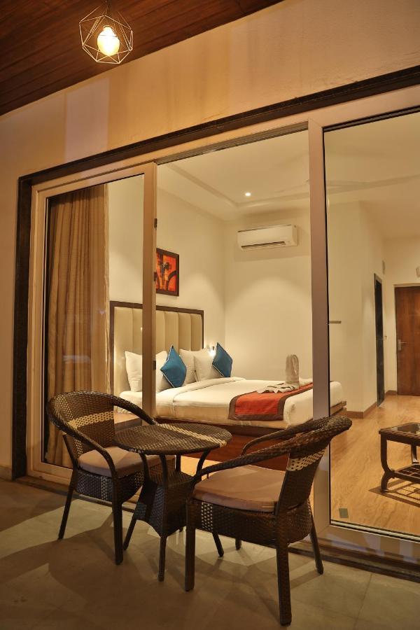 Mannat Resort Paota Prāgpura Eksteriør billede