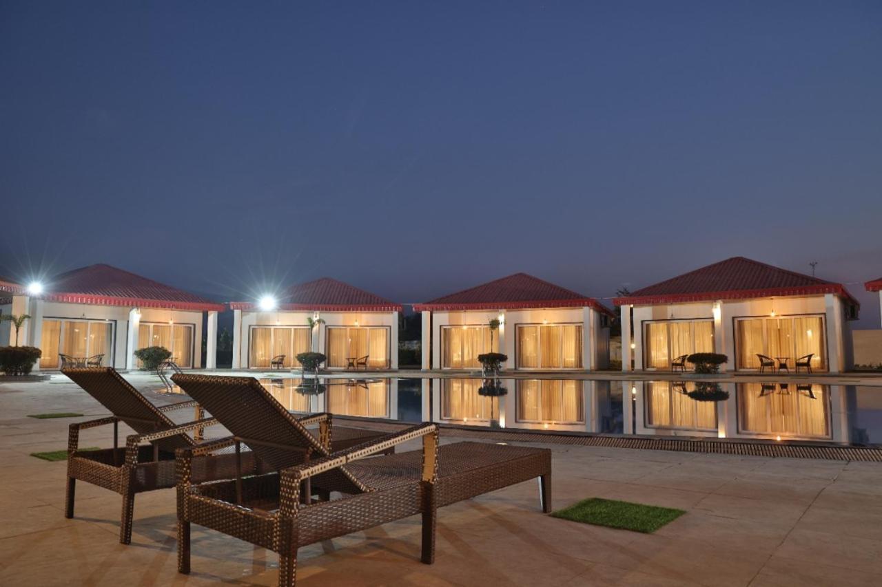 Mannat Resort Paota Prāgpura Eksteriør billede