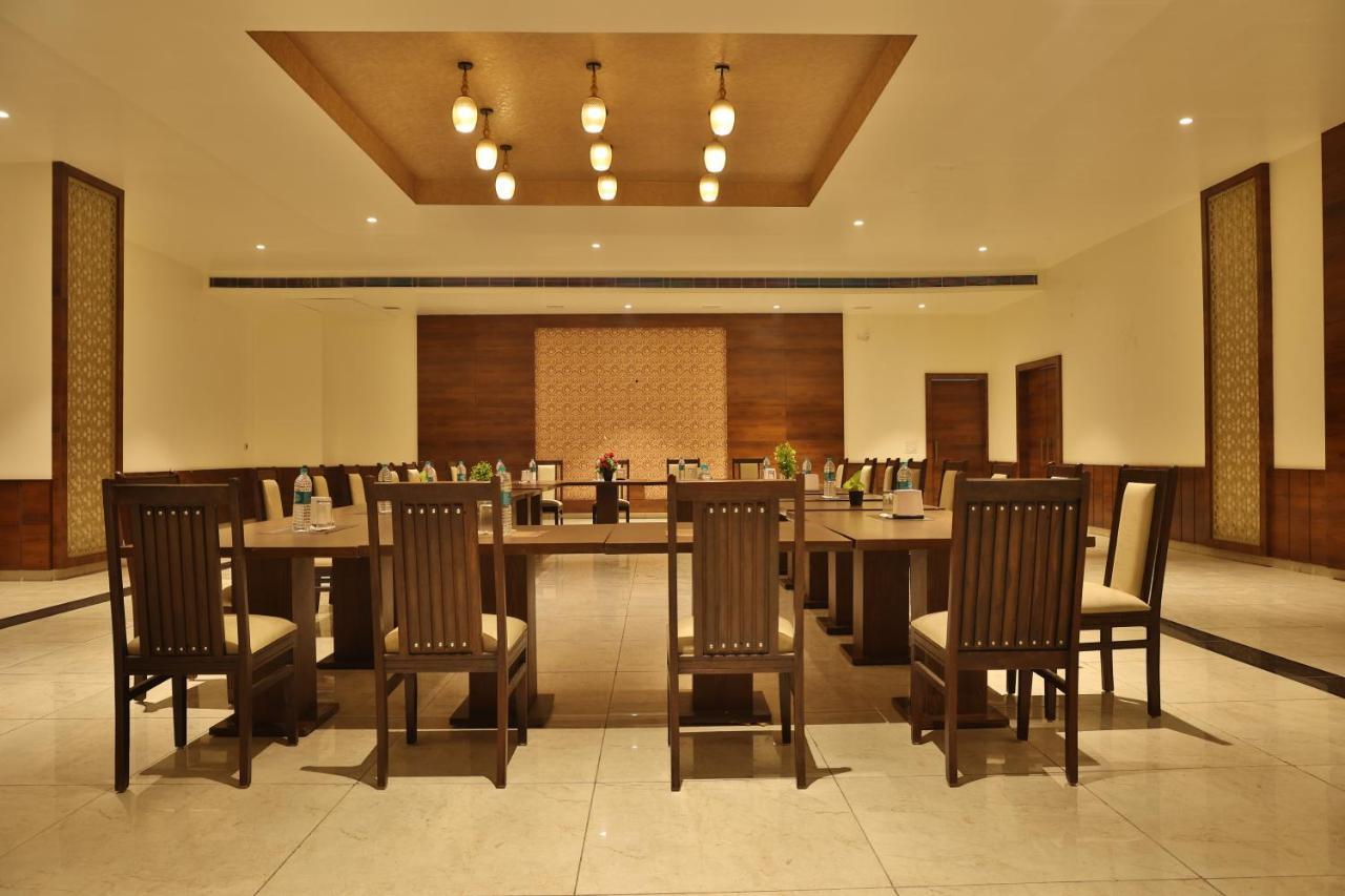 Mannat Resort Paota Prāgpura Eksteriør billede
